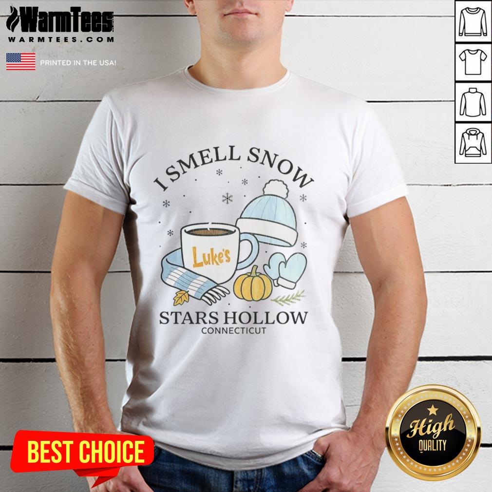 awesome-i-smell-snow-stars-hollow-connecticut-christmas-t-shirt-1 Awesome I Smell Snow Stars Hollow Connecticut Christmas T-Shirt featuring festive winter designs and cozy vibes.