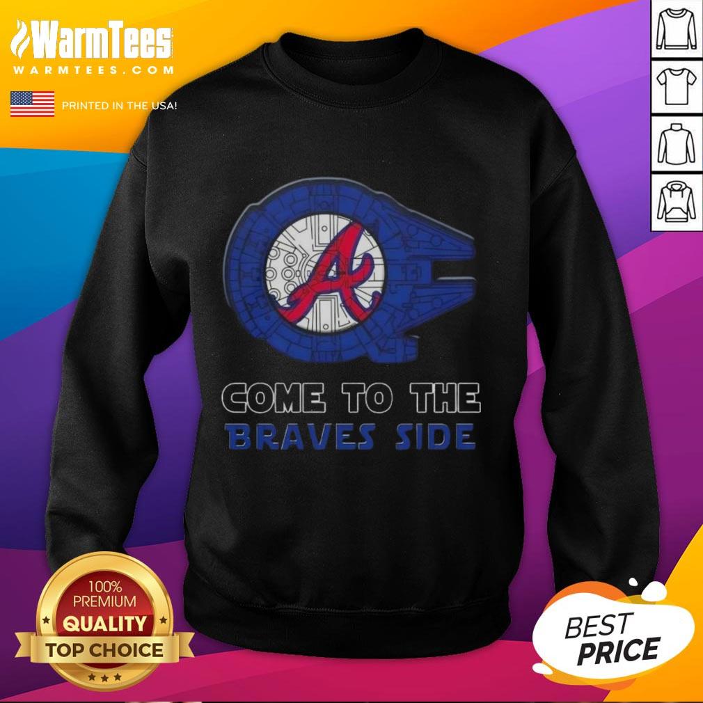 awesome-star-wars-come-to-the-atlanta-braves-side-sweatshirt Awesome Star Wars Atlanta Braves side sweatshirt featuring iconic designs for fans and stylish wearers alike.