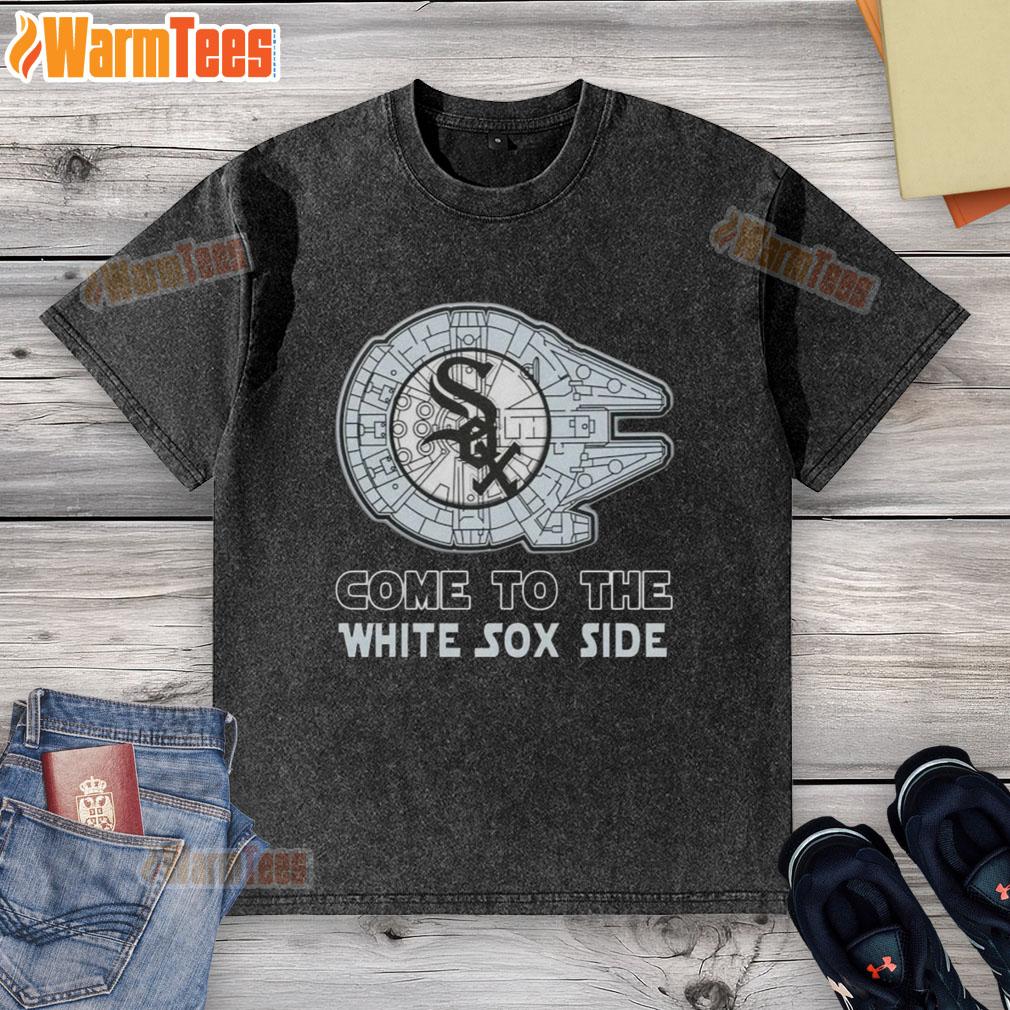 awesome-star-wars-come-to-the-chicago-white-sox-side-washed-t-shirt Awesome Star Wars Chicago White Sox side washed t-shirt featuring iconic characters and team logo.