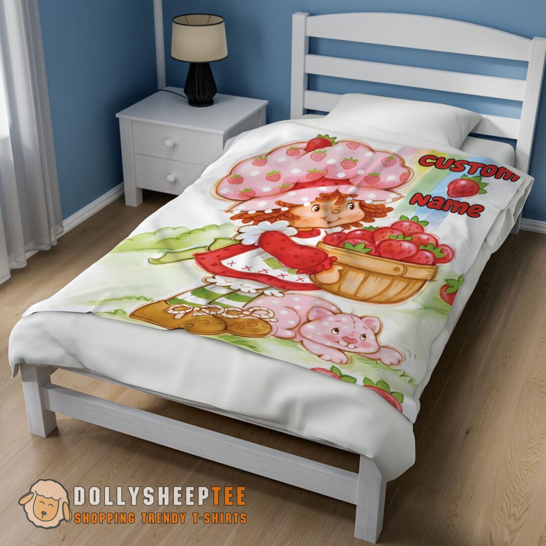 Cartoon Strawberry Shortcake Blanket Customize Blanket