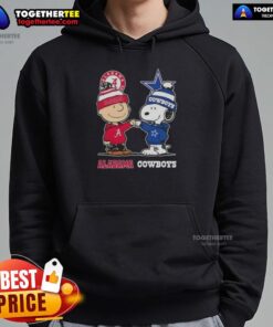 Alt Text: Cute Charlie Brown and Snoopy in Alabama Crimson Tide X Dallas Cowboys hoodie, perfect for fans and collectors.