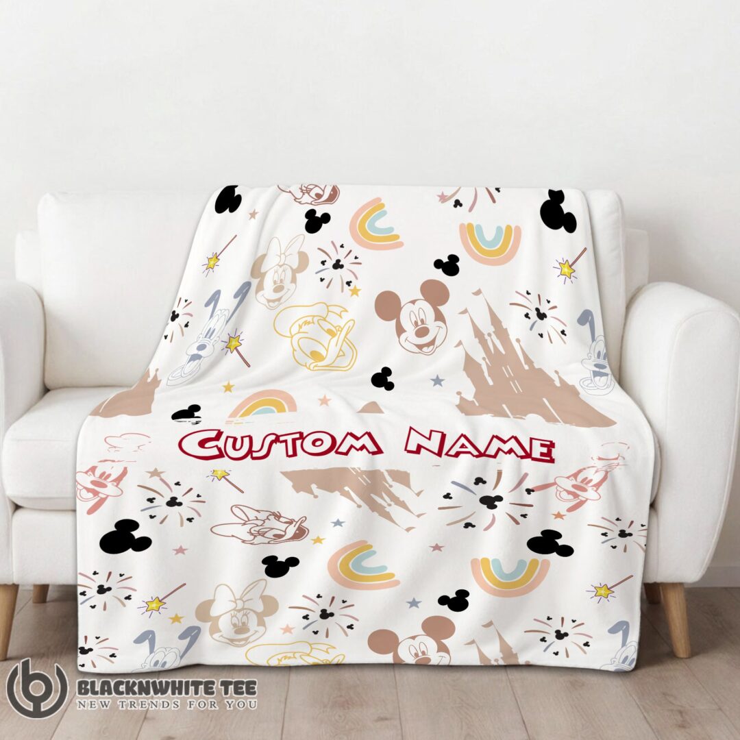 Cute Perfect Disney Mickey Mouse & Friends Magical Mouse Castle Blanket Fleece Customized Blank-mk-01 (1)