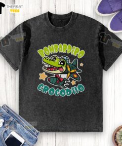 Funny Brainrot Bombardiro Crocodilo washed t-shirt featuring a quirky crocodile design for casual wear.