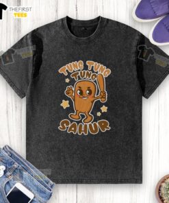 Funny Brainrot Tung Tung Tung Sahur washed t-shirt featuring playful graphics and vibrant colors for casual wear.