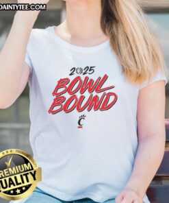 Good Cincinnati Bearcats Bowl Bound 2025 ladies tee featuring vibrant team colors and stylish design for fans.