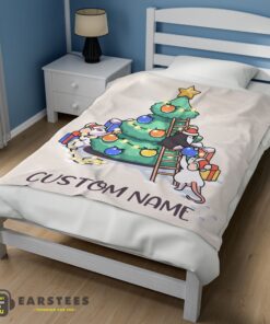 Good Cute Mice & Penguin Cartoon Christmas Tree Blanket Fleece Customized Blanket - Image 3