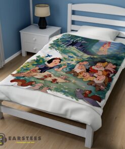 Good Disney Cartoon Snow White With The Seven Dwarfs Customized Blanket - Image 3