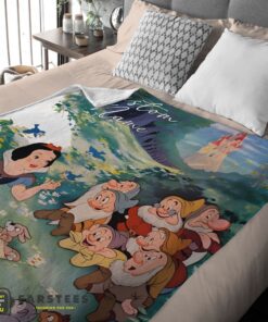 Good Disney Cartoon Snow White With The Seven Dwarfs Customized Blanket - Image 2