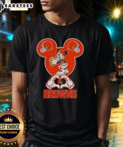 Good Mickey hands forming a heart for Cleveland Browns football T-shirt, perfect for fans showing love for their team.