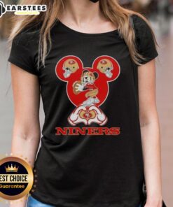 Good Mickey hands forming a heart, showcasing love for San Francisco 49ers football on a ladies tee.