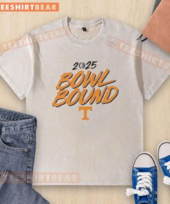 Good Tennessee Volunteers Football 2025 Bowl Bound washed t-shirt featuring team colors and logo for fans.