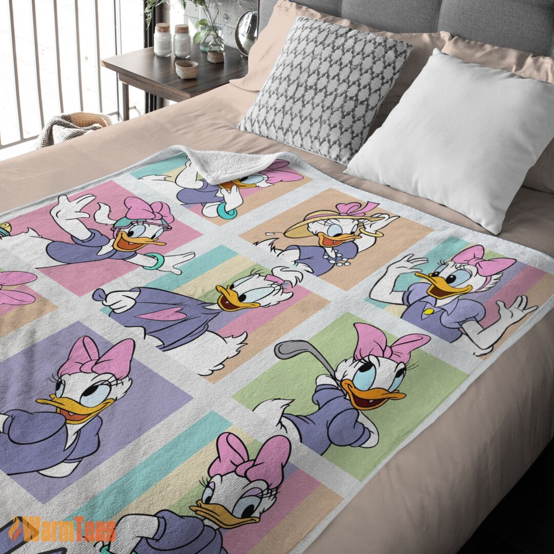 happy-disney-daisy-duck-and-friends-daisy-duck-moods-blanket-e28093-customize-blanket-mk-02 Happy Disney Daisy Duck And Friends Daisy Duck Moods Blanket – Customize Blanket - Image 2