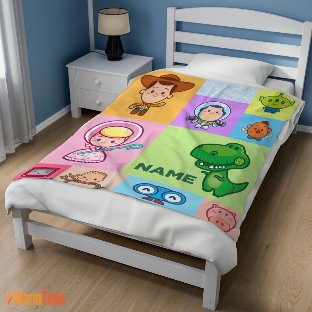 happy-pixar-toy-story-chibi-character-blanket-fleece-customized-blanket-mk-02 Happy Pixar Toy Story Chibi Character Blanket Fleece Customized Blanket - Image 3