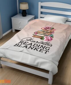 Happy Pretty Vintage Book Reading Blanket Fleece Customized Blanket - Image 3