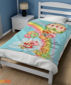 Happy Strawberry Shortcake Cartoon With Friends Blanket – Customize Blanket - Image 3