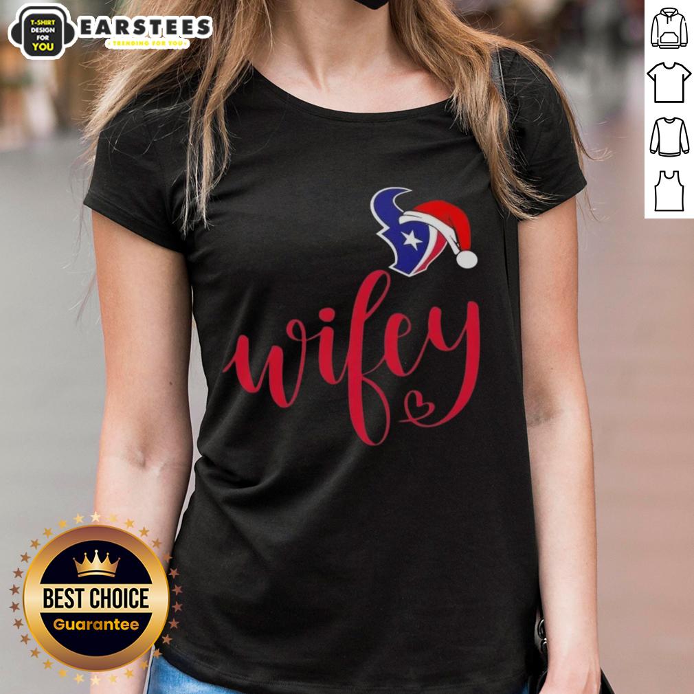 happy-wifey-houston-texans-santa-hat-merry-christmas-ladies-tee Happy Wifey Houston Texans Santa Hat Merry Christmas Ladies Tee for festive football fans celebrating the holiday season.