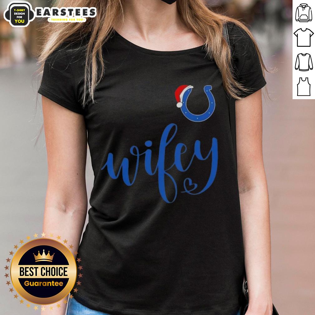 happy-wifey-indianapolis-colts-santa-hat-merry-christmas-ladies-tee Happy Wifey Indianapolis Colts Santa Hat Merry Christmas Ladies Tee for festive football fans celebrating the holidays.