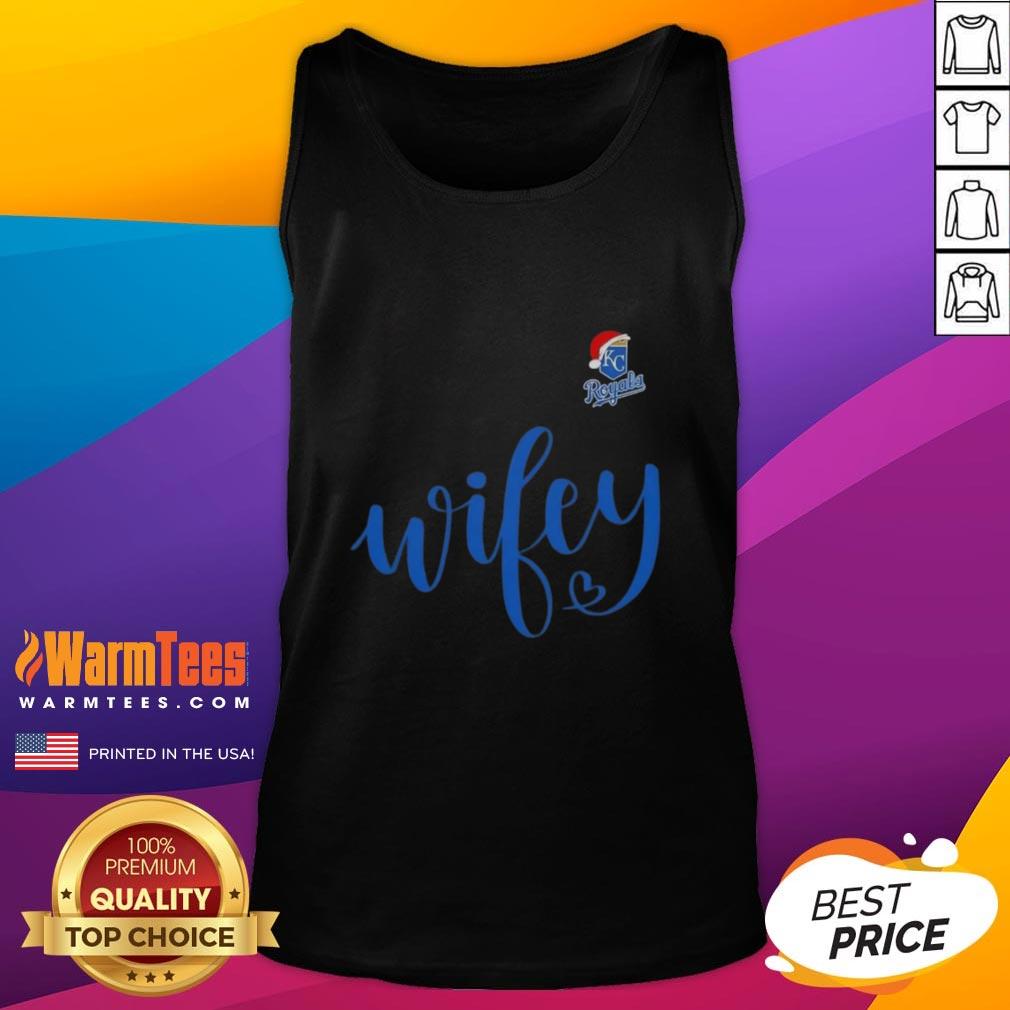 happy-wifey-kansas-city-royals-santa-hat-merry-christmas-tank-top Happy Wifey Kansas City Royals tank top with Santa hat, perfect for a festive Merry Christmas celebration.