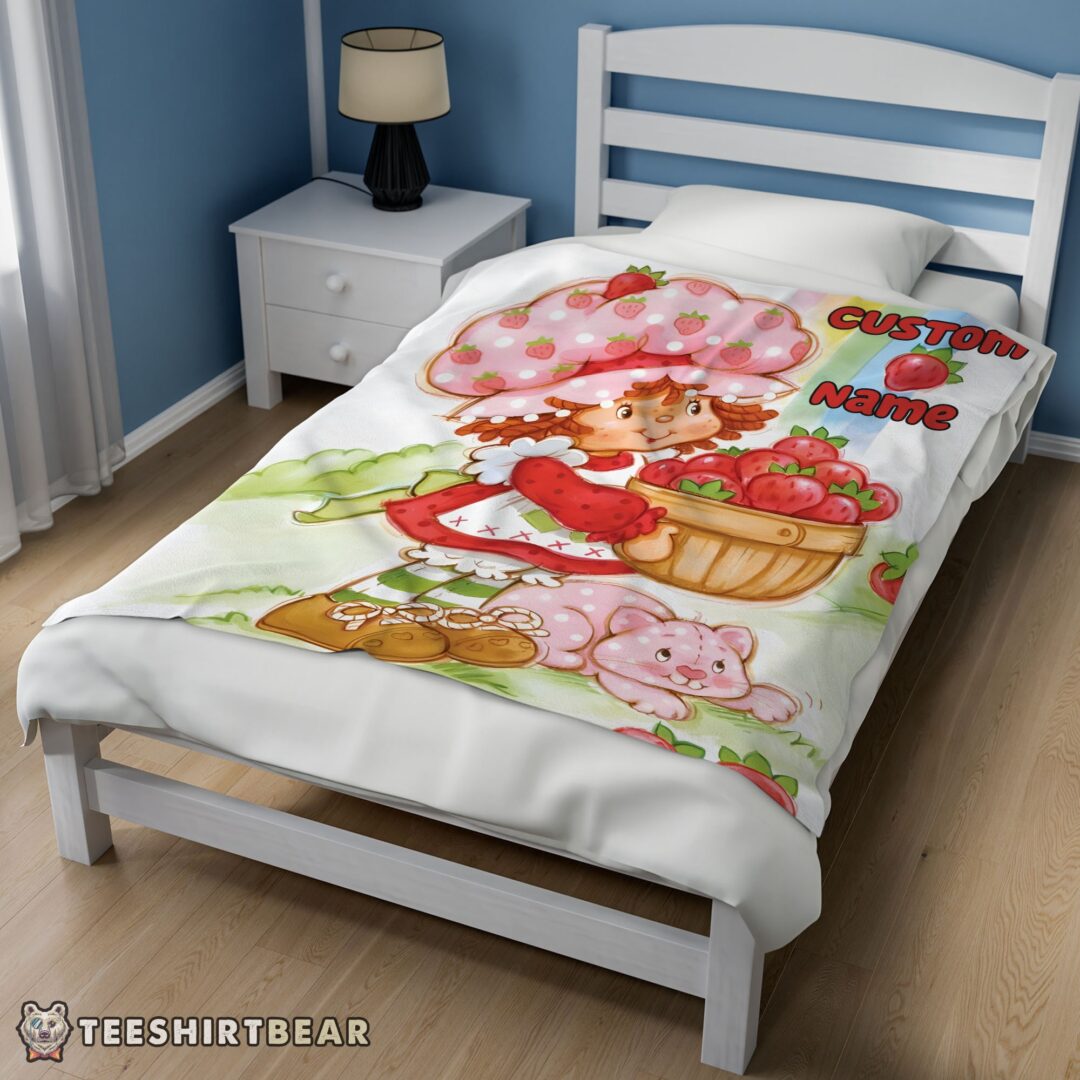 Hot Cartoon Strawberry Shortcake Blanket Customize Blanket