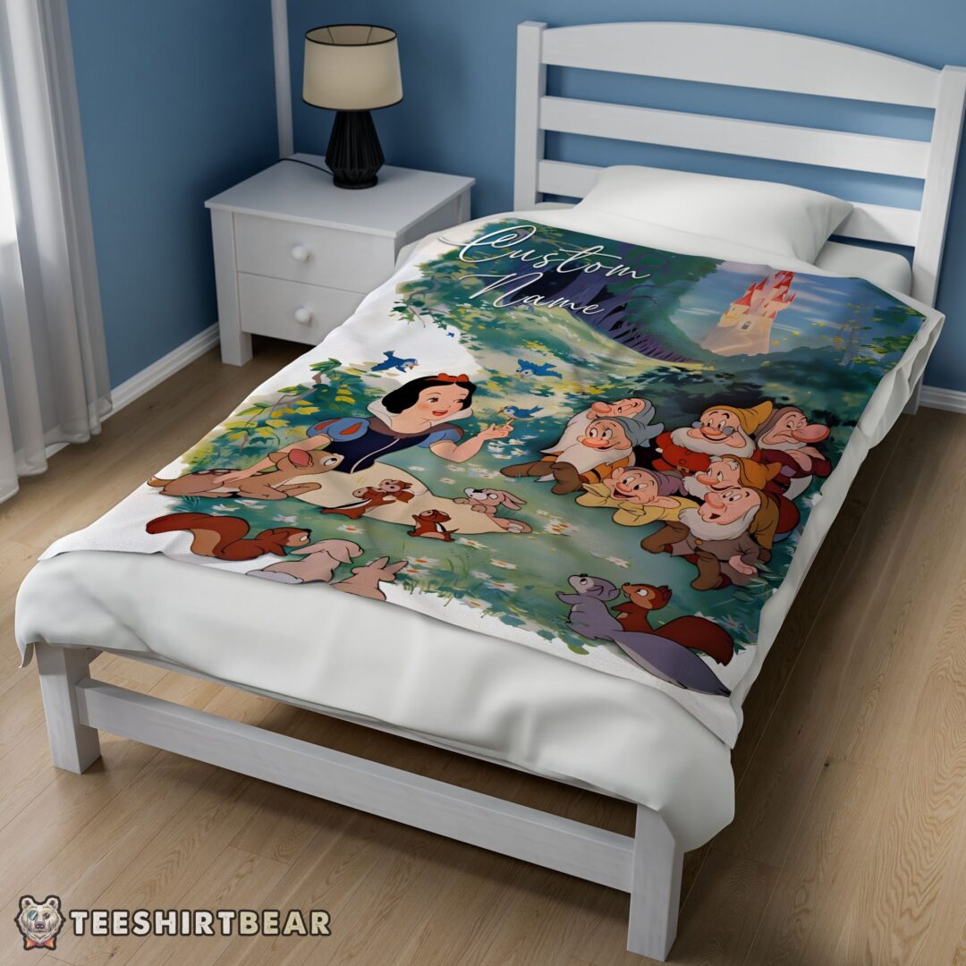 hot-disney-cartoon-snow-white-with-the-seven-dwarfs-customized-blanket-mk-02 Hot Disney Cartoon Snow White With The Seven Dwarfs Customized Blanket - Image 3