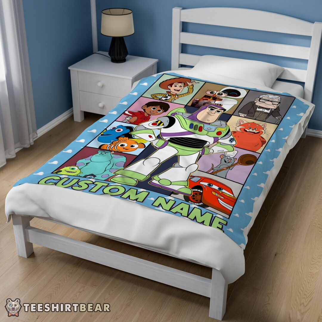 hot-disney-pixar-toy-story-buzz-lightyear-with-friends-blanket-fleece-customized-blanket-mk-02 Hot Disney Pixar Toy Story Buzz Lightyear With Friends Blanket Fleece Customized Blanket - Image 3