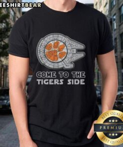 Hot Star Wars Come To The Clemson Tigers Side T-Shirt featuring vibrant graphics and team colors for fans.
