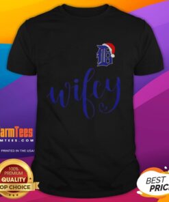 Hot Wifey Detroit Tigers Santa Hat Merry Christmas T-Shirt featuring festive design for baseball fans during the holidays.