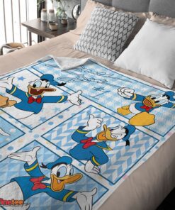 Nice Disney Donald Duck With Signature And Friends Donald Duck Moods Blanket Customize Blanket - Image 3
