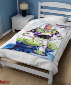 Nice Disney Pixar Buzz Lightyear And The Little Green Men Fleece Customized Blanket - Image 3