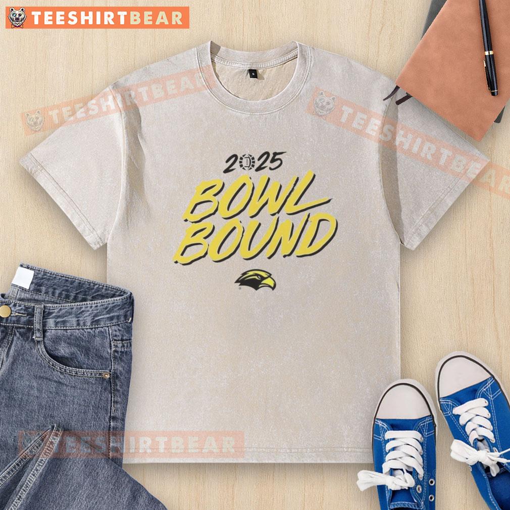 nice-southern-miss-golden-eagles-football-2025-bowl-bound-washed-t-shirt Nice Southern Miss Golden Eagles Football 2025 Bowl Bound washed t-shirt featuring team colors and logo.