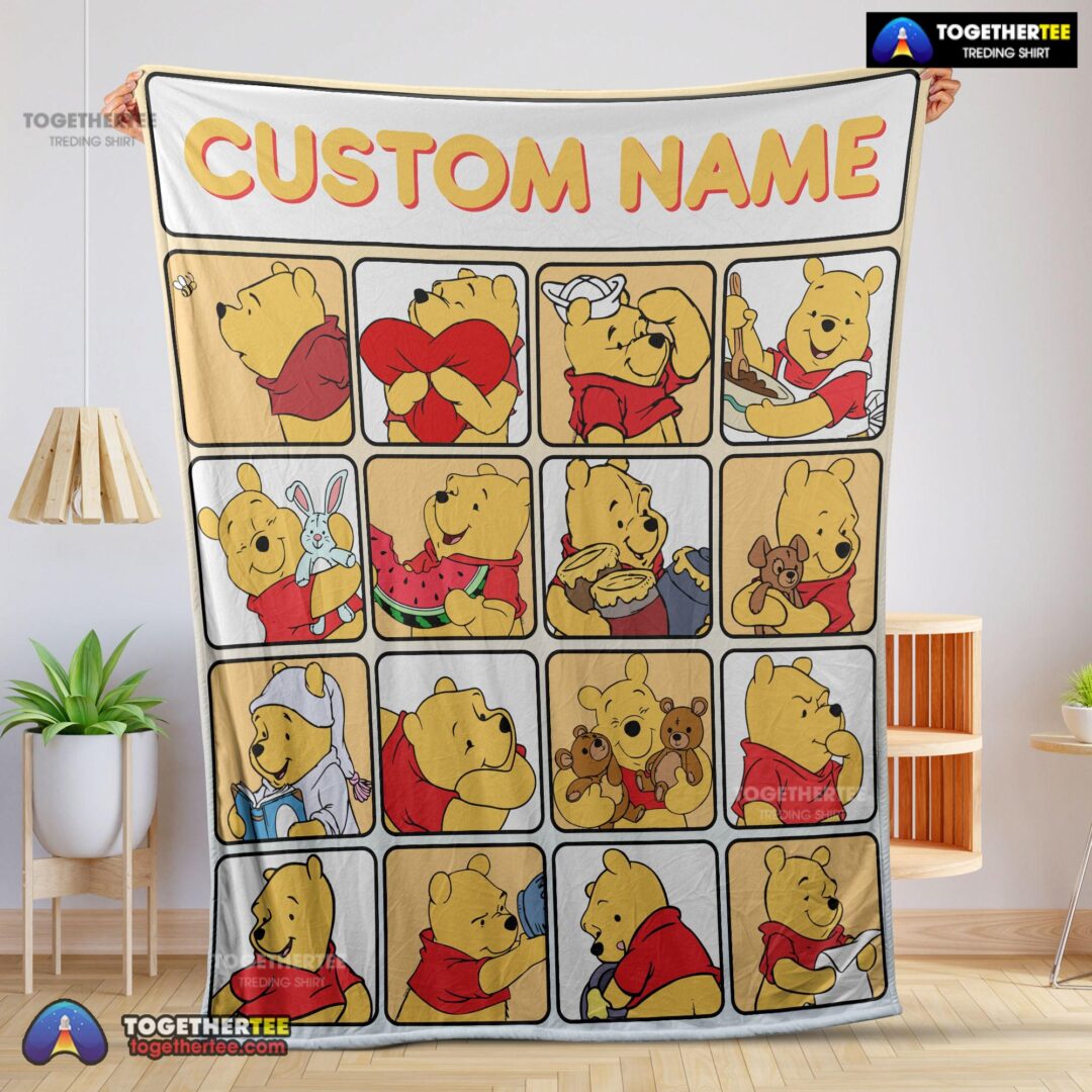 Official Disney Winnie The Pooh Cute Pooh Customize Blanket