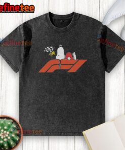Official Peanuts Las Vegas Grand Prix F1 washed t-shirt featuring colorful graphics and a vintage style.