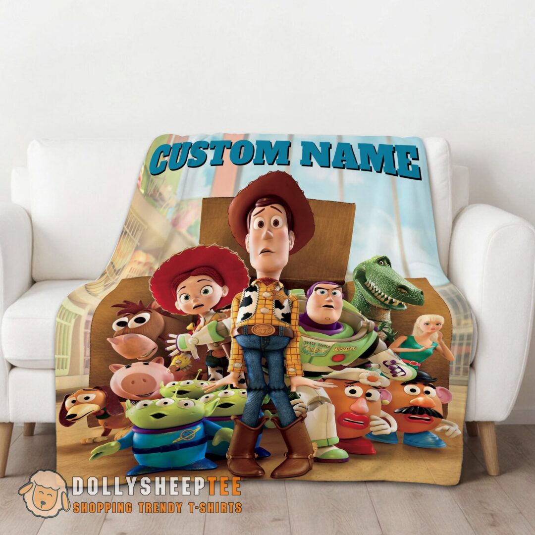 Official Perfect Pixar Toy Story Character Woody With Friends Blanket Fleece Customized Bl-mk-01 (1)