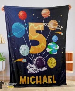 Original Cute Astronaut Catching Moon Cartoon Blanket Fleece Customized Blanket