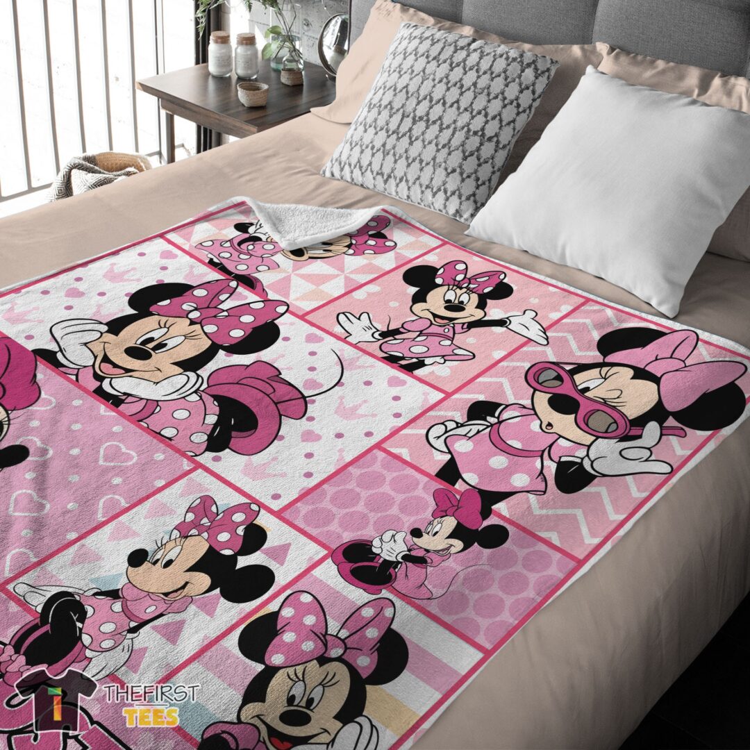original-disney-minnie-mouse-and-friends-minnie-mouse-moods-blanket-customize-blanket-mk-01-2 Original Disney Minnie Mouse And Friends Minnie Mouse Moods Blanket Customize Blanket - Image 3