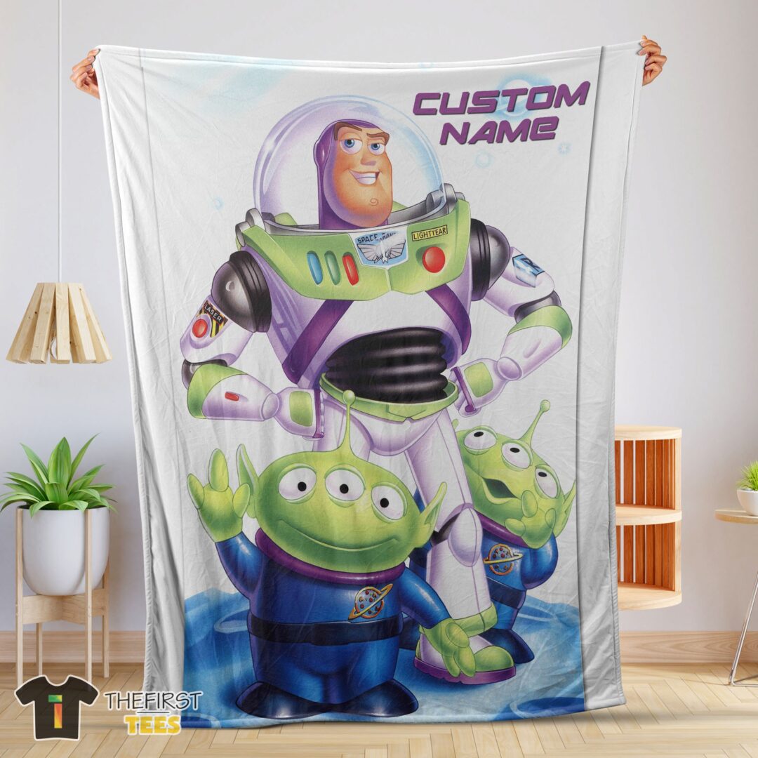 original-disney-pixar-buzz-lightyear-and-the-little-green-men-fleece-customized-blanket-mk-01 Original Disney Pixar Buzz Lightyear And The Little Green Men Fleece Customized Blanket