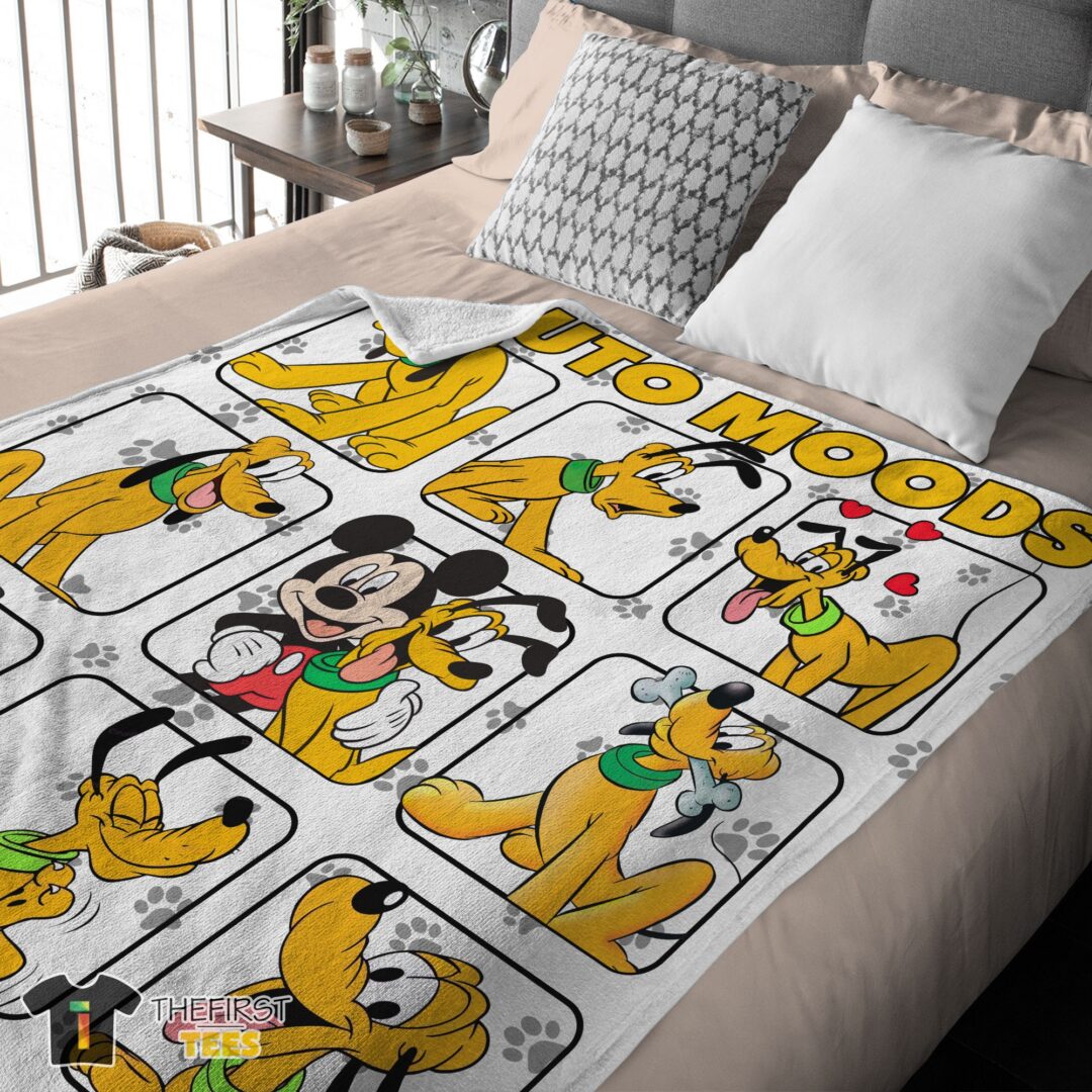 original-disney-pluto-dog-and-friends-pluto-dog-moods-blanket-customize-blanket-mk-01-2 Original Disney Pluto Dog And Friends Pluto Dog Moods Blanket Customize Blanket - Image 3