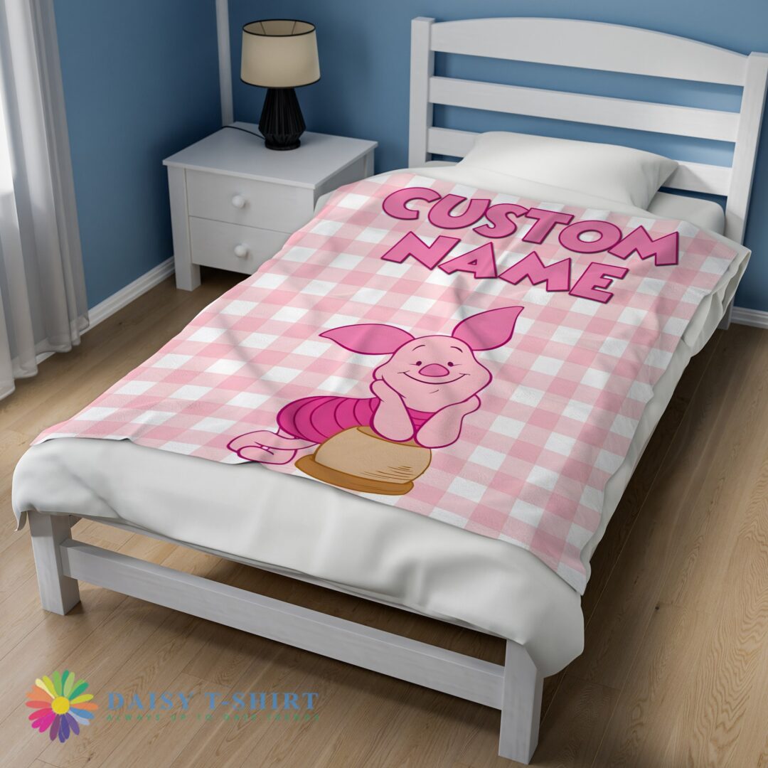 Perfect Pretty Winnie The Pooh Piglet Blanket Fleece Customized Blanket