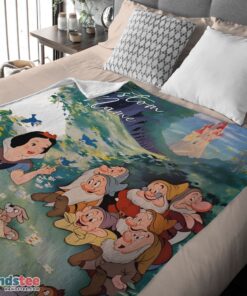Premium Disney Cartoon Snow White With The Seven Dwarfs Customized Blanket - Image 4