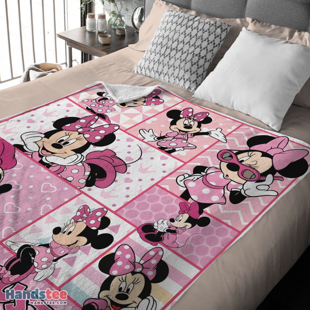 premium-disney-minnie-mouse-and-friends-minnie-mouse-moods-blanket-customize-blanket-mk-01-2 Premium Disney Minnie Mouse And Friends Minnie Mouse Moods Blanket Customize Blanket - Image 3