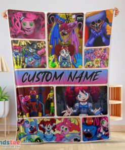 Premium Poppy Playtime Miss Poppy With Friends Horror Blanket Fleece Customized Blanket