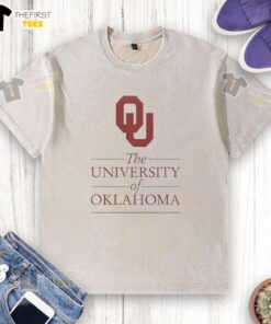 Premium University of Oklahoma washed t-shirt in crimson, featuring the school logo and soft, comfortable fabric.