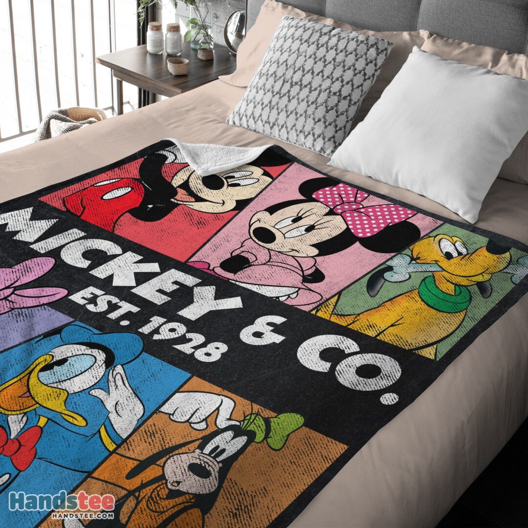 premium-vintage-mickey-co-est-1928-blanket-mk-02 Premium Vintage Mickey & Co Est 1928 Blanket - Image 3