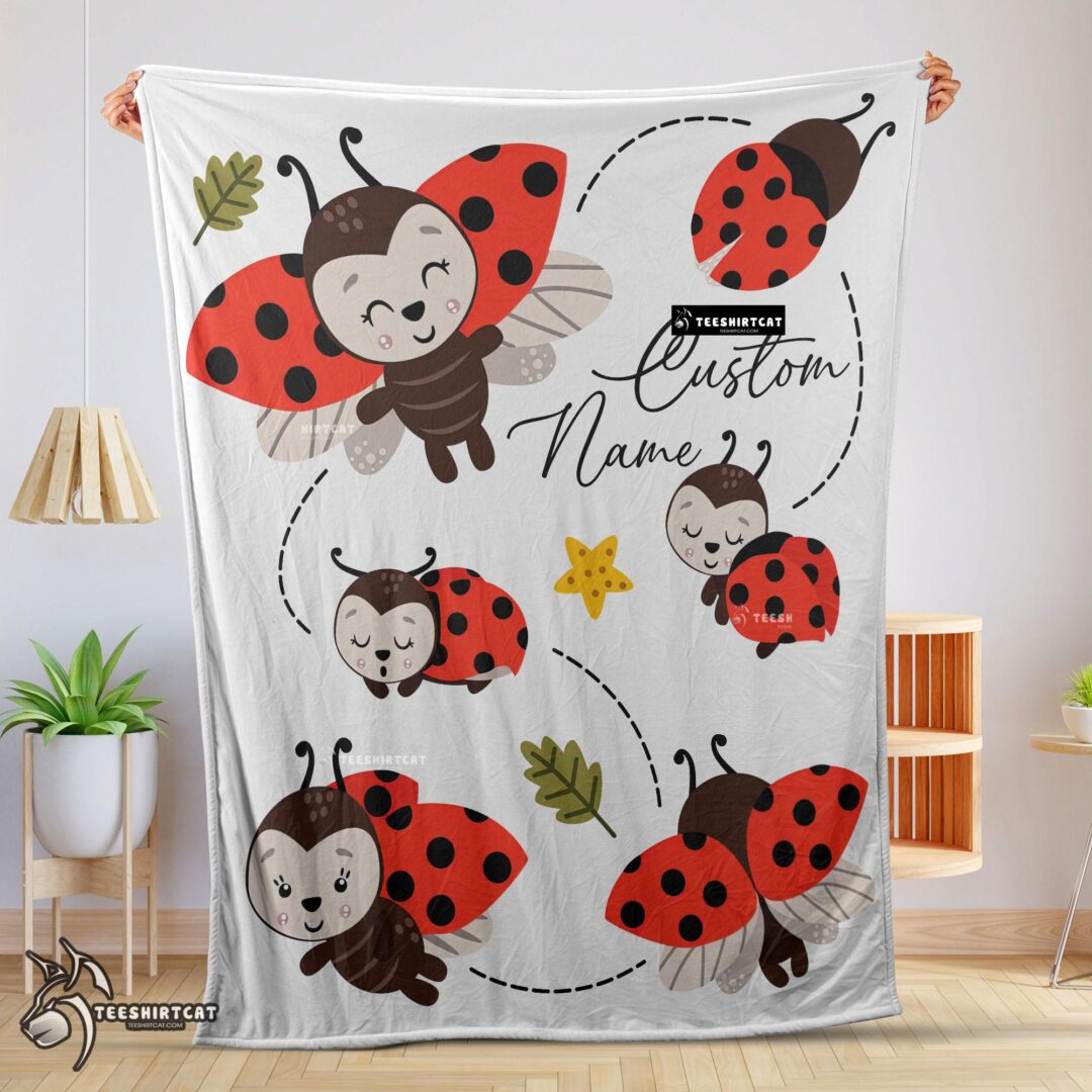 Pretty Cute Ladybug Cartoon Blanket Fleece Customized Blanket