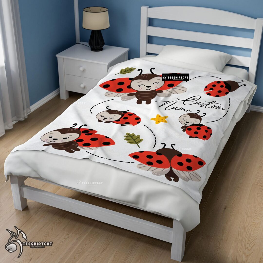 Pretty Cute Ladybug Cartoon Blanket Fleece Customized Blanket