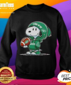 Snoopy in a New York Jets hoodie smiles at fans, showcasing the Pretty Peanuts sweatshirt design.
