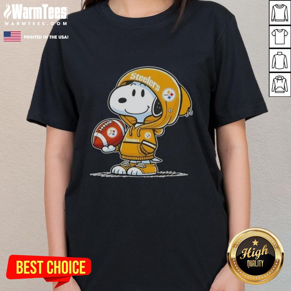 pretty-peanuts-snoopy-wearing-hoodie-pittsburgh-steelers-and-smilling-at-fans-ladies-tee Cute Snoopy in a hoodie supporting Pittsburgh Steelers, smiling at fans on a ladies tee featuring pretty peanuts design.