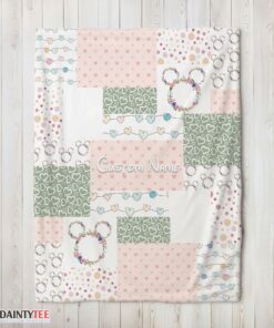 Top Disney Mickey Logo Heart Texture Blanket Fleece Customized Blanket