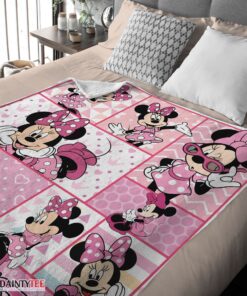 Top Disney Minnie Mouse And Friends Minnie Mouse Moods Blanket Customize Blanket - Image 3