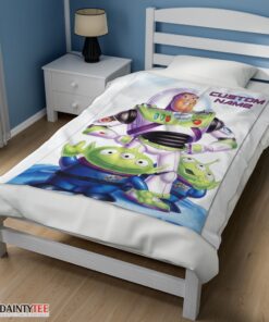 Top Disney Pixar Buzz Lightyear And The Little Green Men Fleece Customized Blanket - Image 3